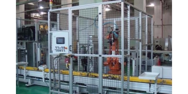 機器人圍欄為什么選用鋁型材搭建？